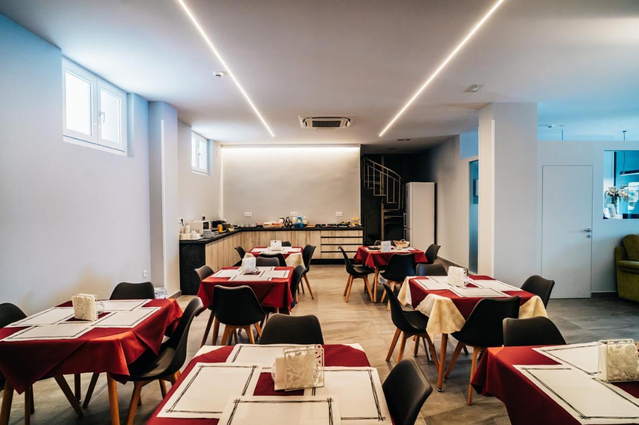 Arevalos Hotel Cuenca  Buitenkant foto